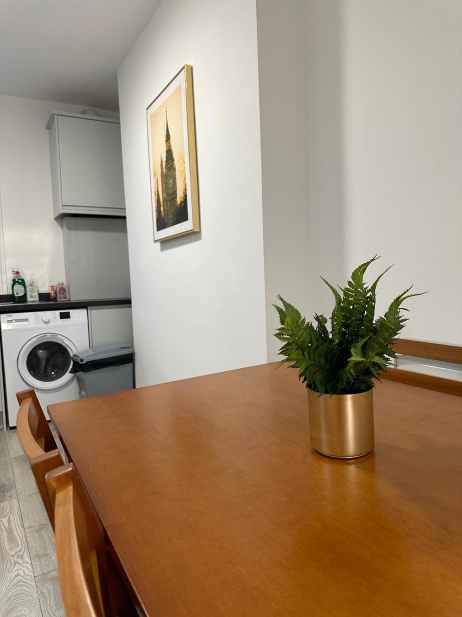 Stunning Newly Refurbished 1 Bed In Kings Cross, St Pancras!320 Apartment London Ngoại thất bức ảnh