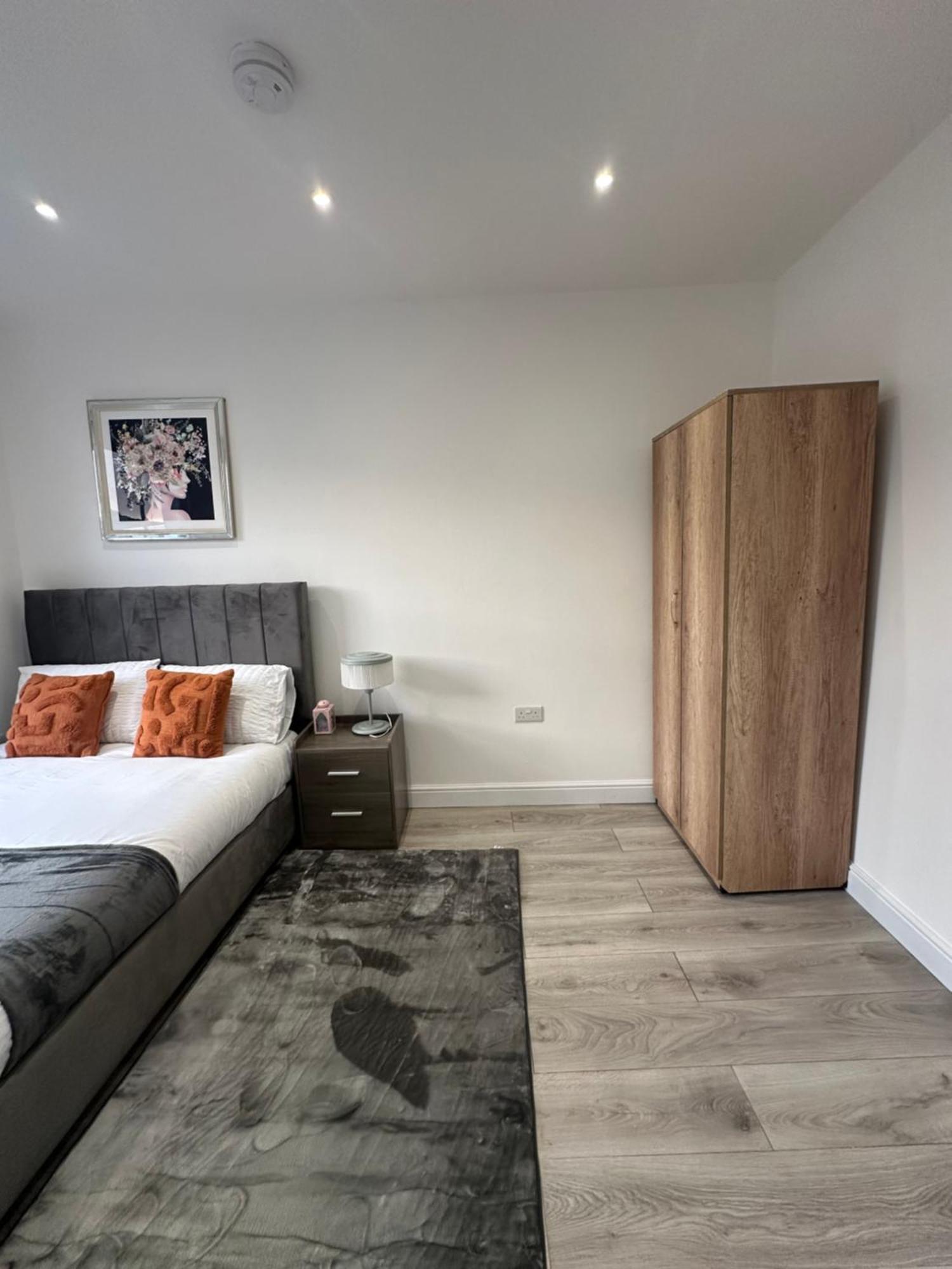 Stunning Newly Refurbished 1 Bed In Kings Cross, St Pancras!320 Apartment London Ngoại thất bức ảnh