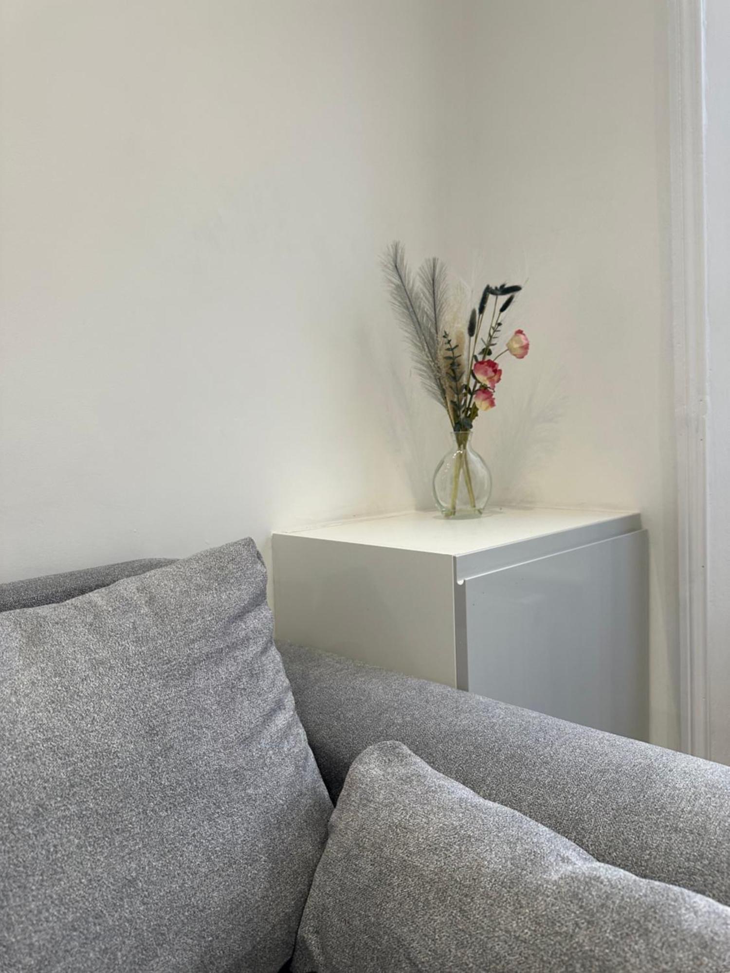 Stunning Newly Refurbished 1 Bed In Kings Cross, St Pancras!320 Apartment London Ngoại thất bức ảnh